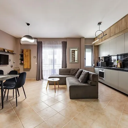 Апартаменты Coastal Living Retreat 2br In Lungomare By Pikhost