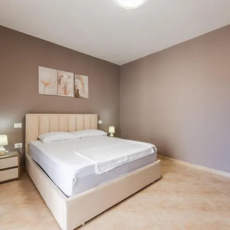 Coastal Living Retreat 2br In Lungomare By Pikhost Lejlighed Vlorë