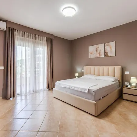 Lejlighed Coastal Living Retreat 2br In Lungomare By Pikhost *